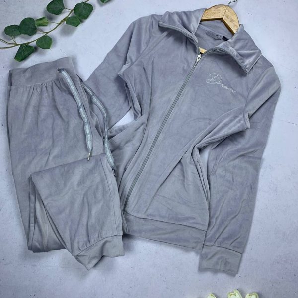 Velvet elegant training suit from Esmara Germany