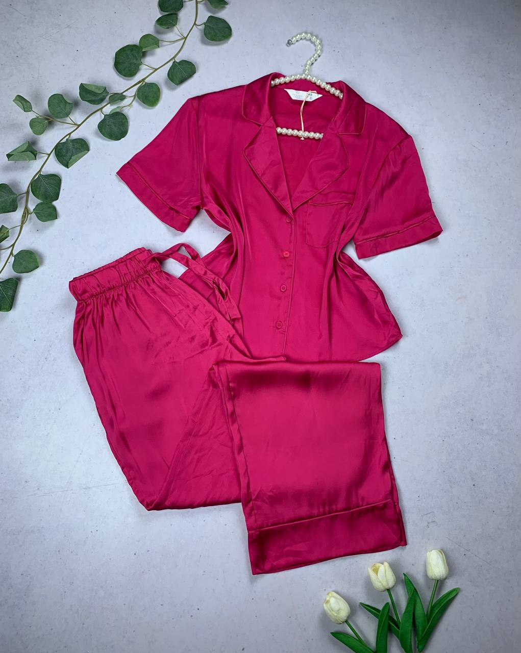 photo_2025-12-10_11-21-50 Silky satin fuchiaaa pija from Primark - Image 1