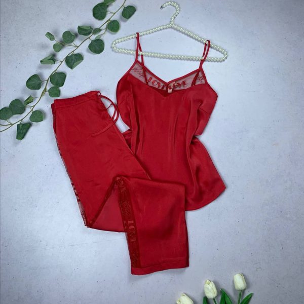 Silky satin pijama set from Max