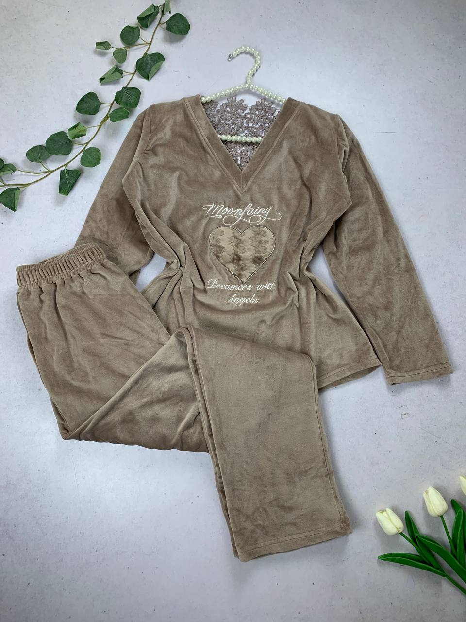 photo_2026-01-05_13-13-13 Cozy velevet pijama set turkish fabric - Image 1