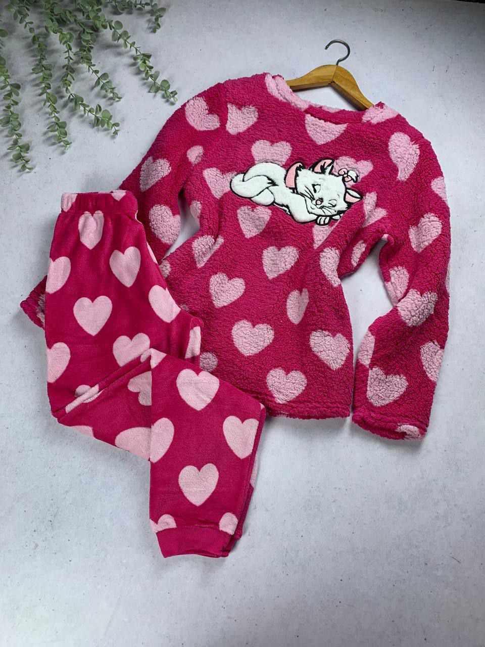 photo_2025-11-20_13-47-56 Cozy fur pijama set from primark uk - Image 1