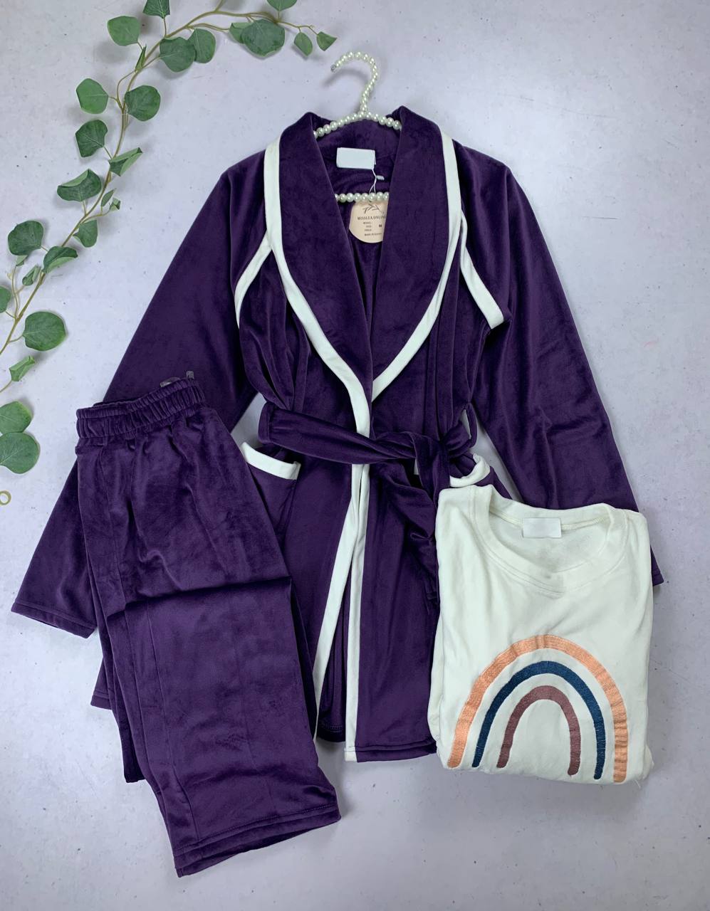 photo_2026-01-30_10-43-03 Velvet classic pijama set Turkish fabric - Image 1