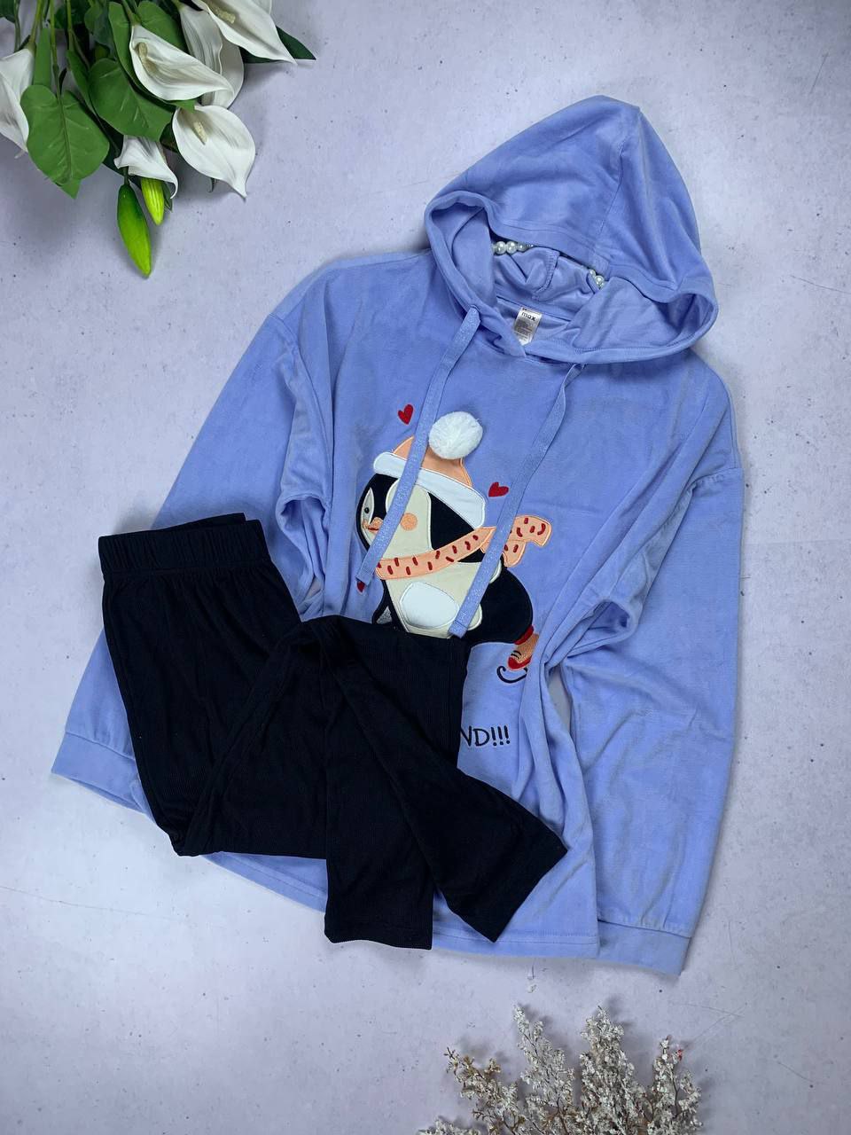 photo_2026-02-09_15-37-36 velvet cozy pijama with hoodie from max - Image 1