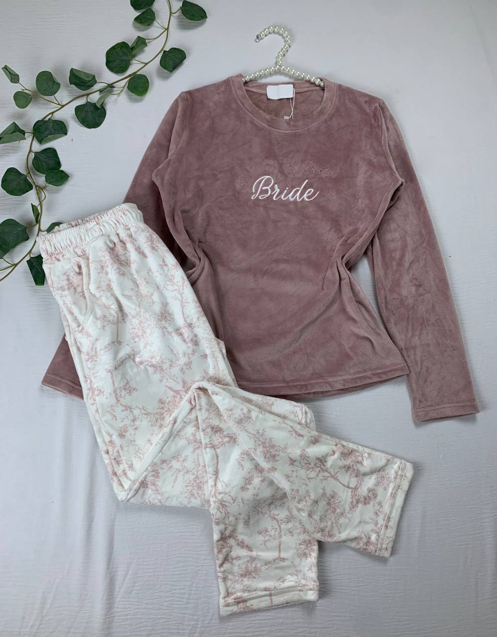 photo_2026-02-11_12-09-32 Cozy velevet pijama set turkish fabric - Image 1