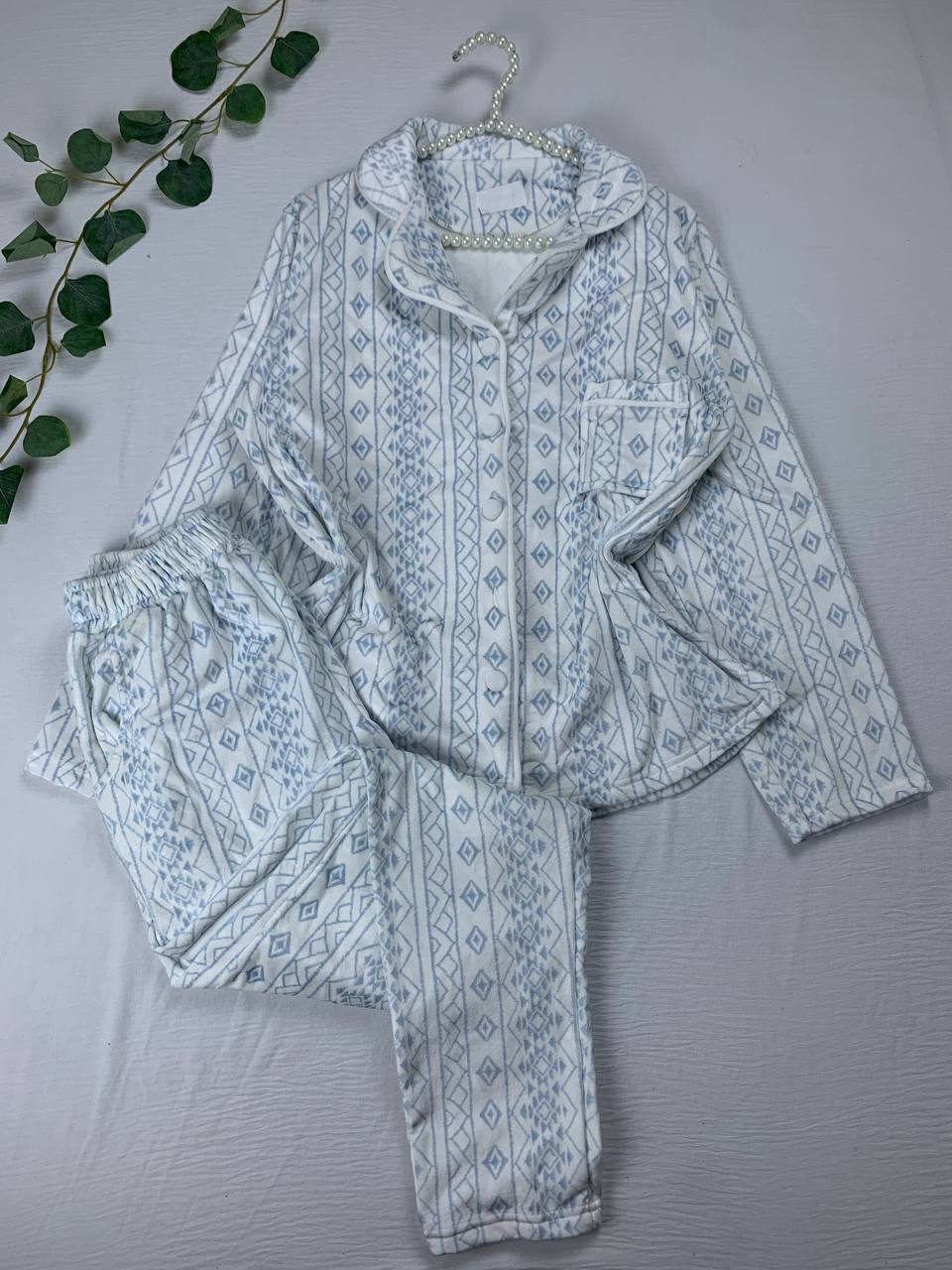 photo_2026-02-11_14-59-02 Cozy classic velvet pijama set Turkish fabric - Image 1