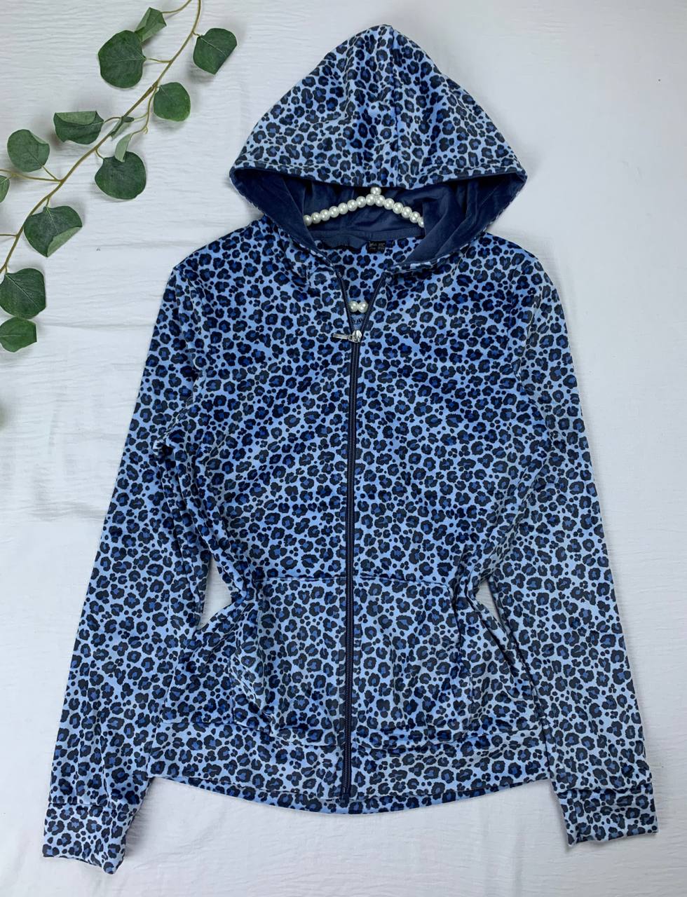 photo_2026-02-11_15-39-56 Cozy velvet classic pijama top from Esmara - Image 1