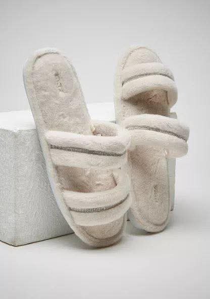 photo_2026-02-14_13-16-54 Cozy slippers from Max - Image 1