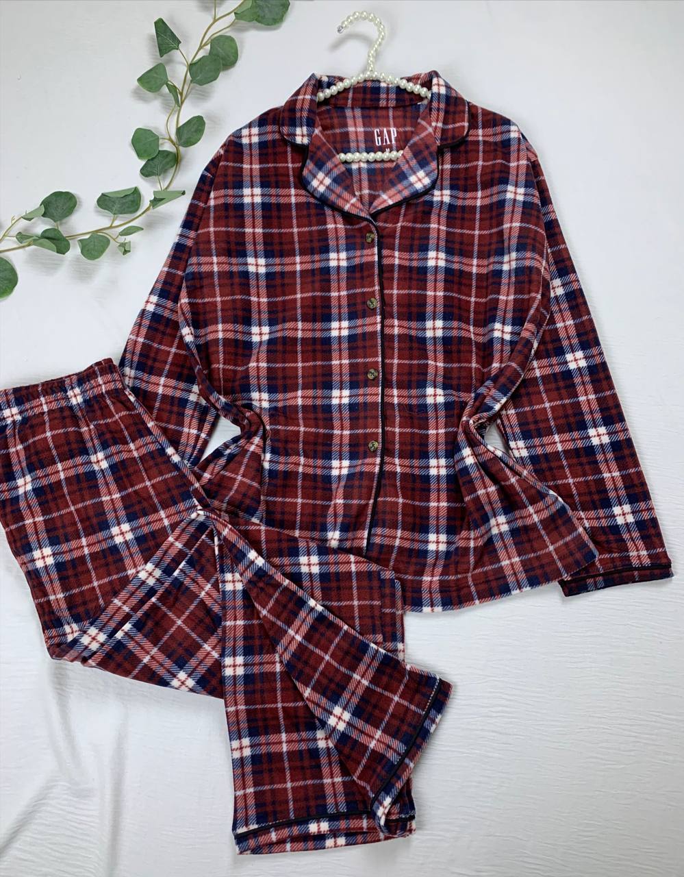 photo_2026-02-15_19-11-41 Fleece cozy classic pijama set from Gap - Image 1