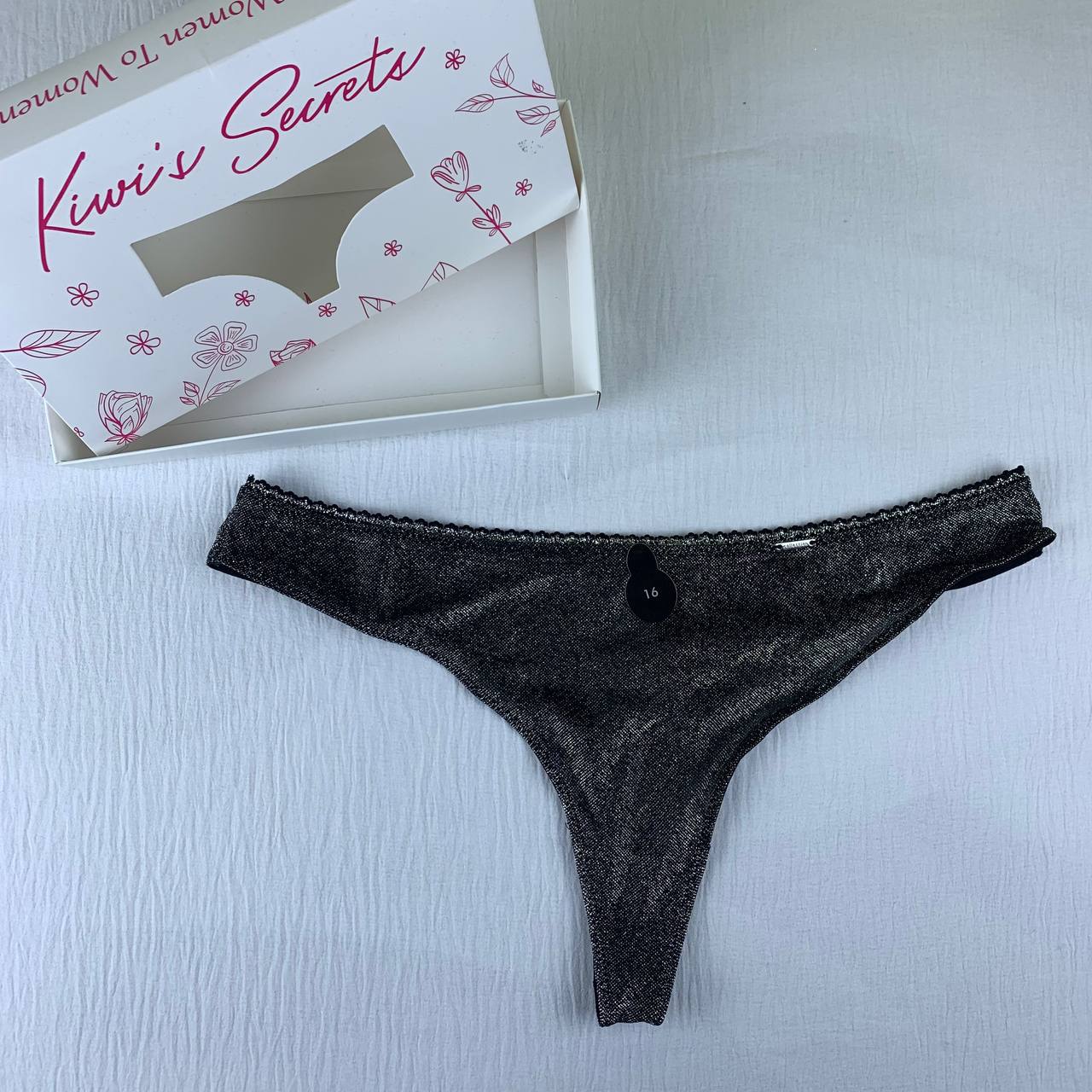 photo_2026-03-08_16-13-08 Shimmering panty thong from max - Image 1