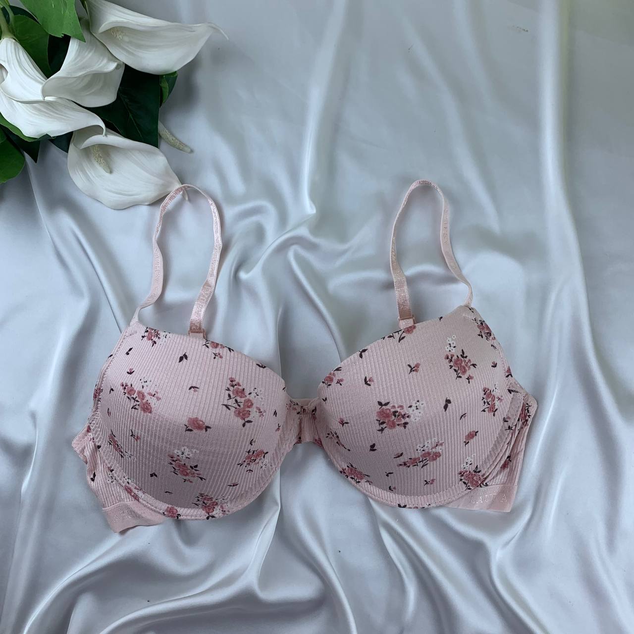 photo_2026-03-18_14-13-52 Light push up ribbed cotton bra from laura ashley - Image 1