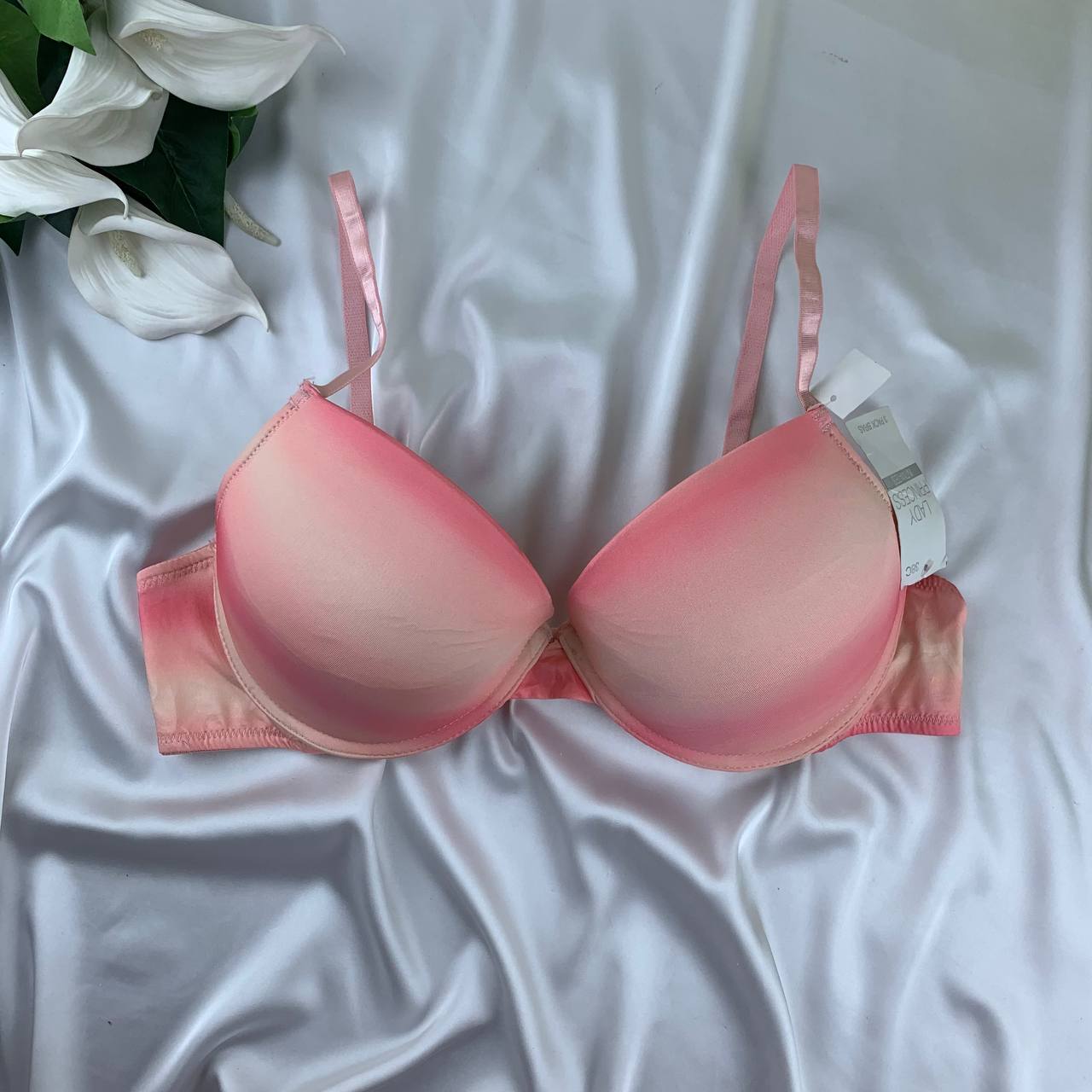 photo_2026-03-18_14-17-18 push up bra from laura ashley - Image 1