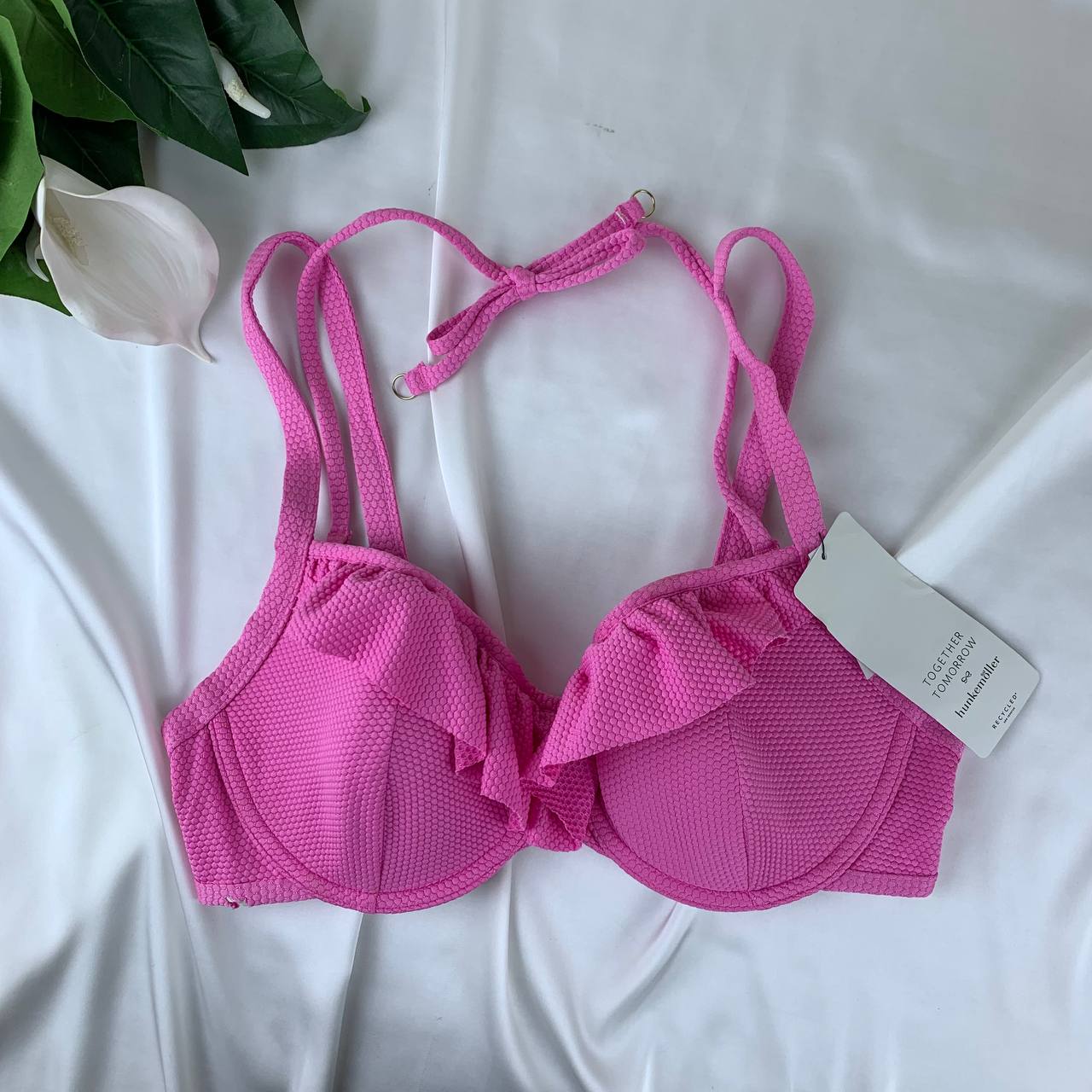 photo_2026-03-28_12-58-47 Wired padded bikini top from Hunkemoller - Image 1